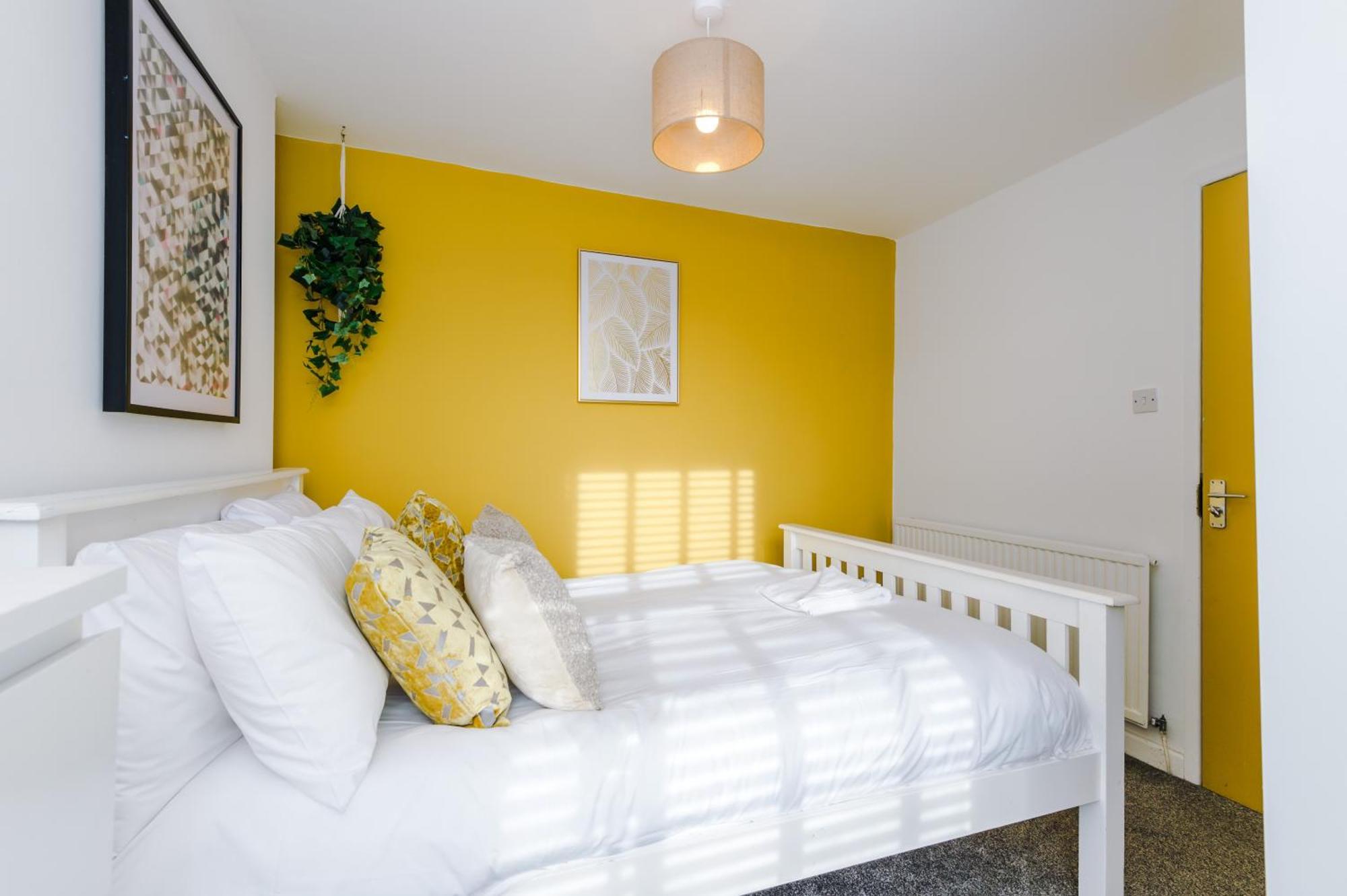 Large 7 Bedroom Town House In Chester City Centre Extérieur photo