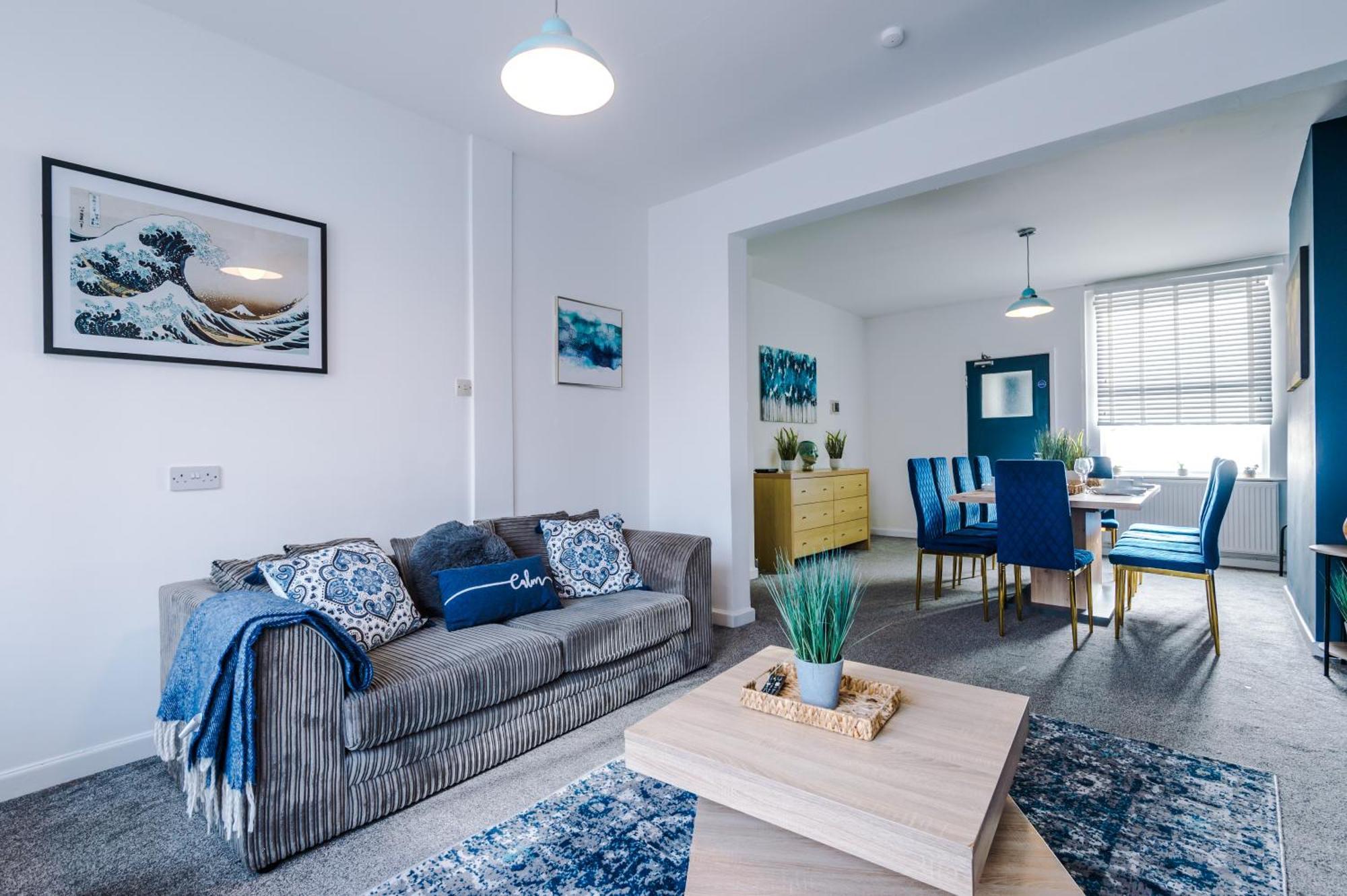 Large 7 Bedroom Town House In Chester City Centre Extérieur photo