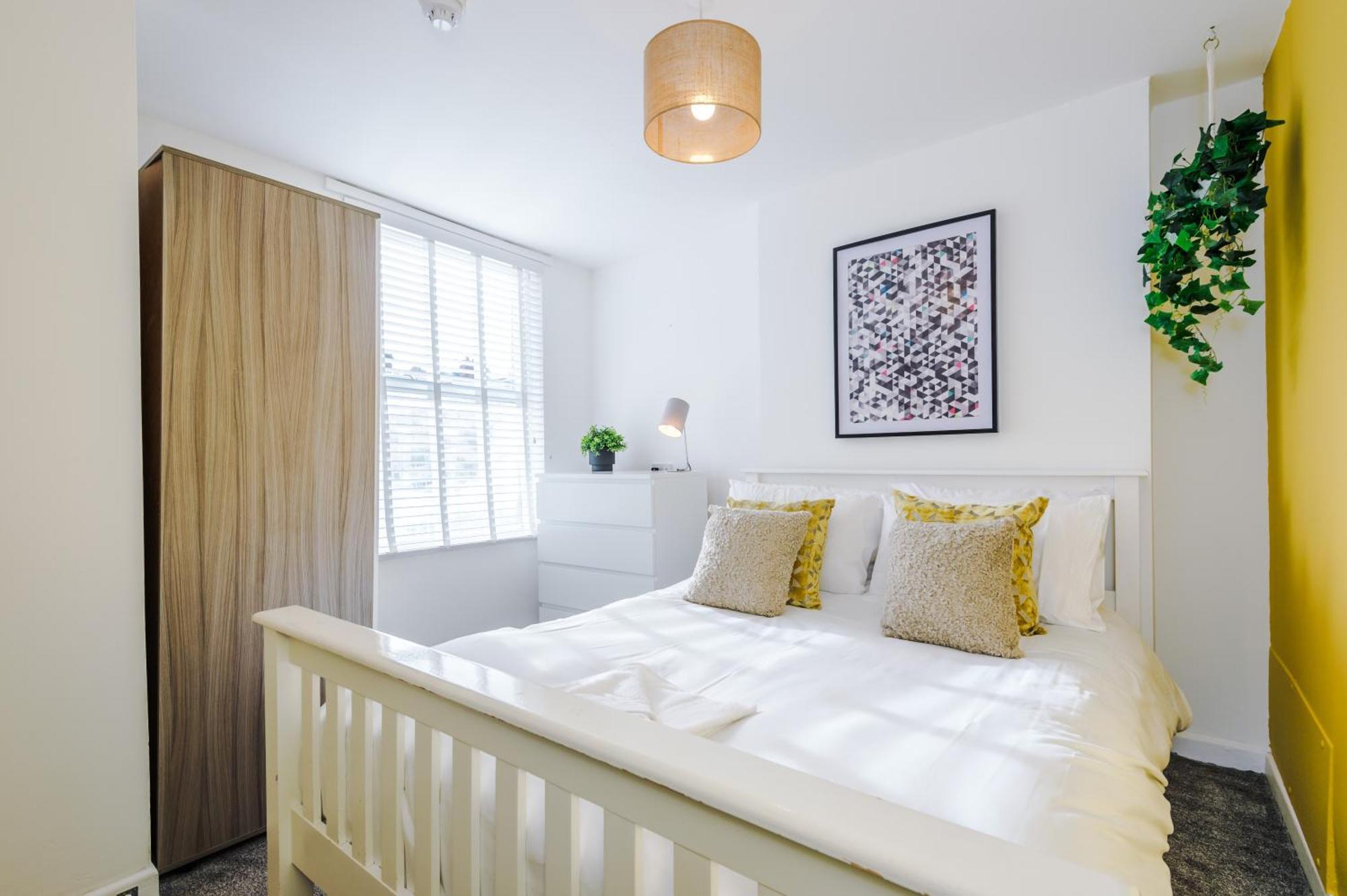 Large 7 Bedroom Town House In Chester City Centre Extérieur photo