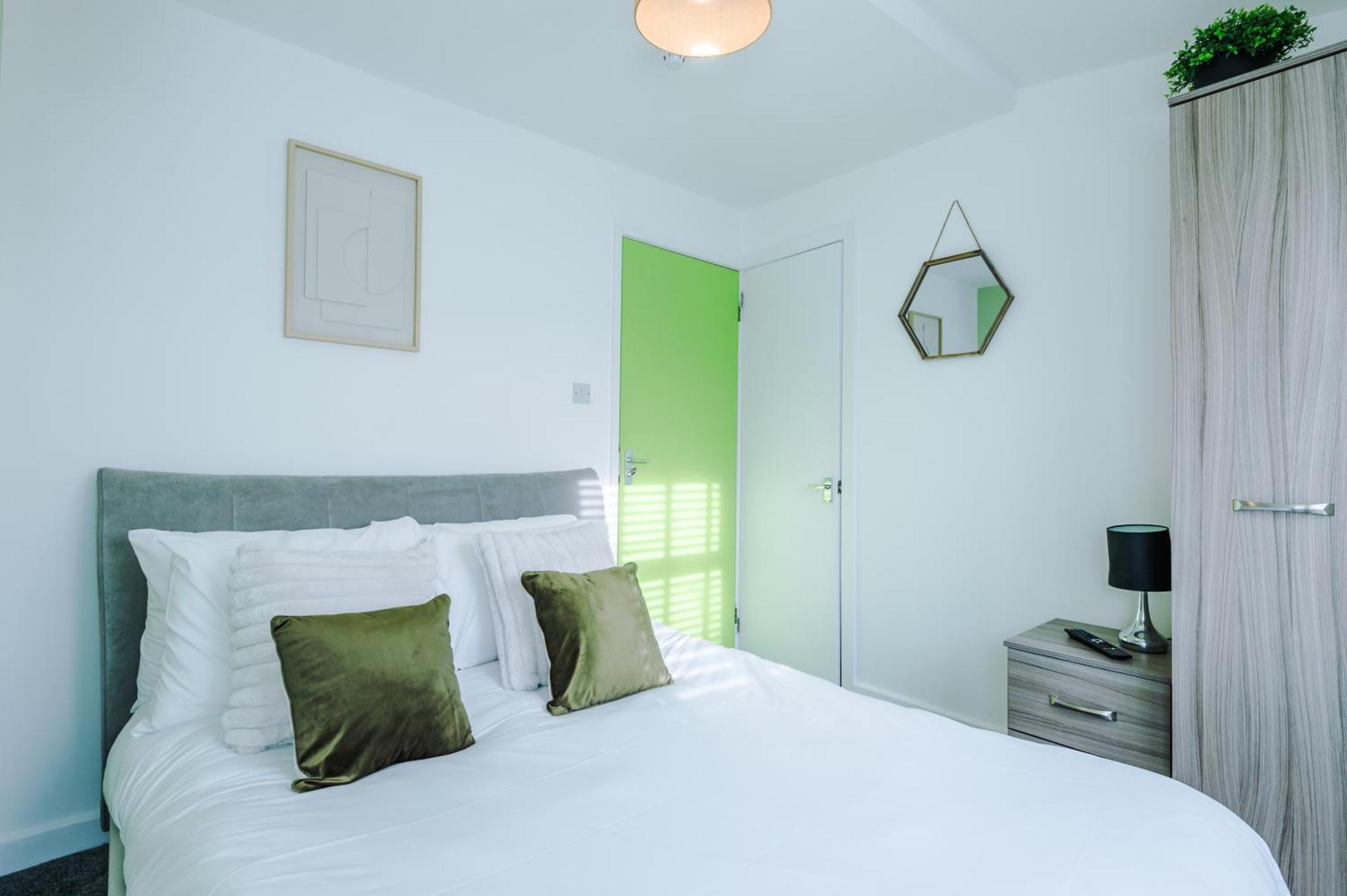Large 7 Bedroom Town House In Chester City Centre Extérieur photo